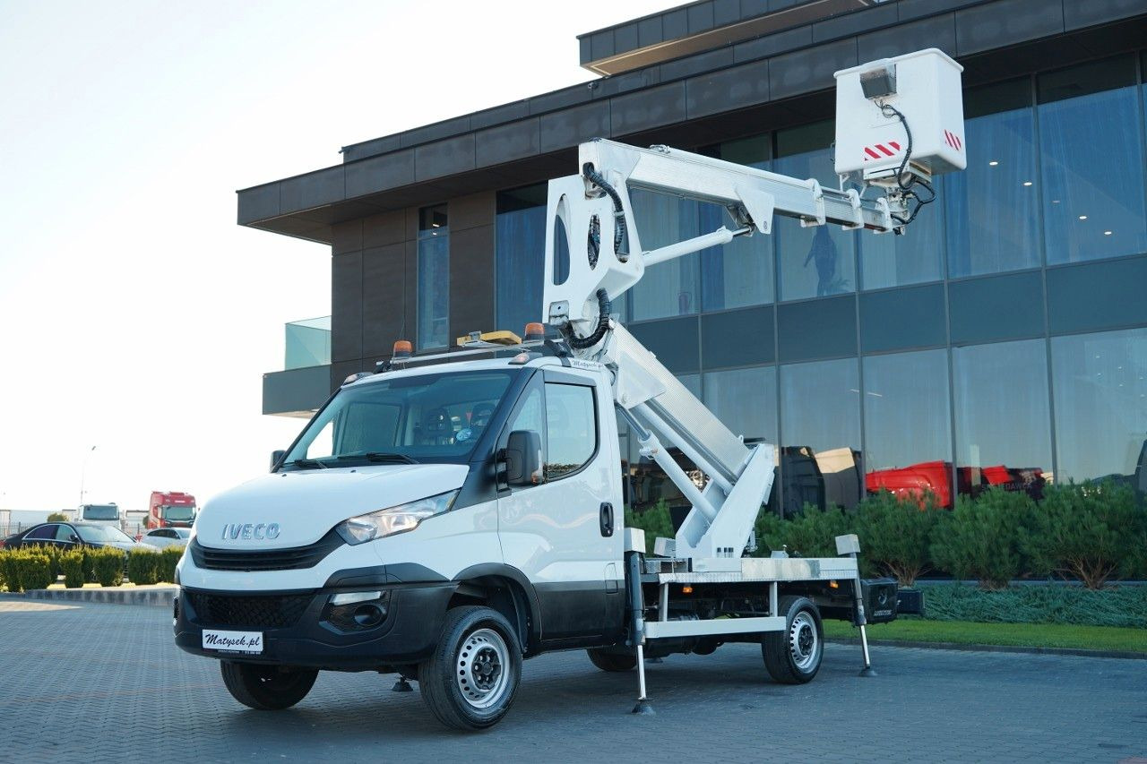 Iveco DAILY 35-120 / ZWYŻKA / PODNOŚNIK KOSZOWY 20 ME - Autobokštelio: foto 1 Iveco DAILY 35-120 / ZWYŻKA / PODNOŚNIK KOSZOWY 20 ME - Autobokštelio: foto 1