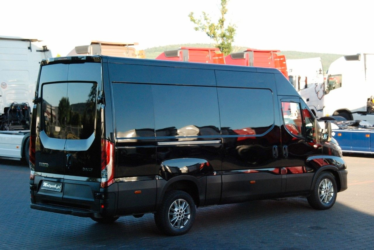 Iveco DAILY 35-180 / BLASZAK / 2022 ROK / HI-MATIC / - Krovininis mikroautobusas: foto 4 Iveco DAILY 35-180 / BLASZAK / 2022 ROK / HI-MATIC / - Krovininis mikroautobusas: foto 4