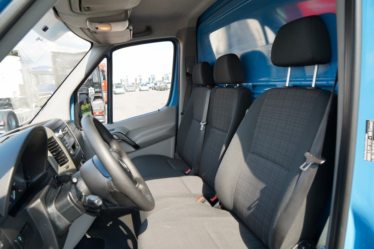 Furgonas šaldytuvas Iveco SPRINTER / KONTENER / BLIŹNIAK / WINDA DHOLLANDI: foto 15