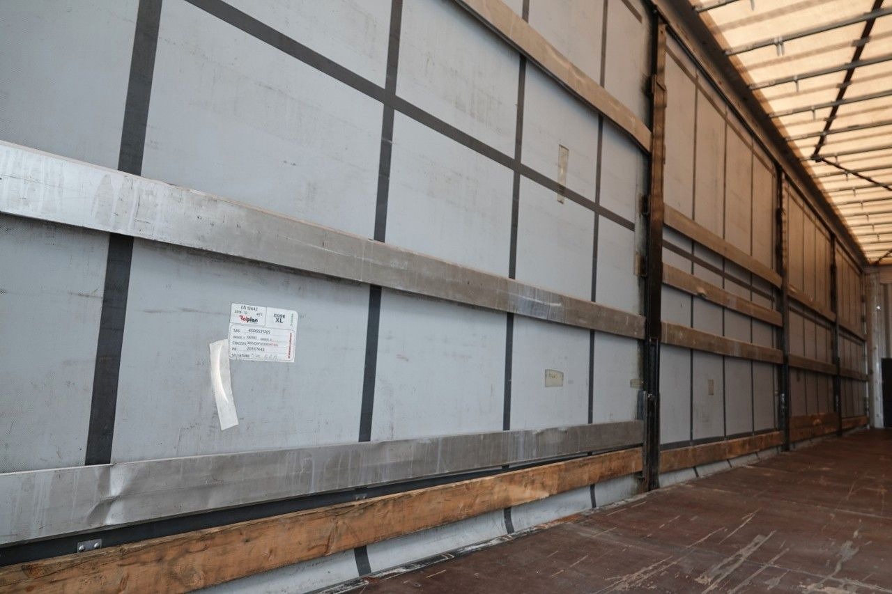 Tentinė puspriekabė Kässbohrer FIRANKA / MEGA / DACH PODNOSZONY / 2019: foto 10 Tentinė puspriekabė Kässbohrer FIRANKA / MEGA / DACH PODNOSZONY / 2019: foto 10