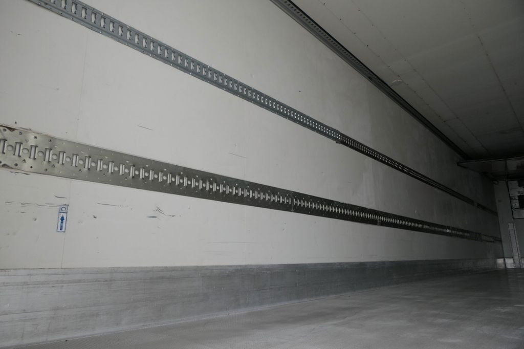 Refrižeratorius puspriekabė Krone KKRONE / CHŁODNIA / CARRIER VECTOR 1950 MT / BI: foto 15