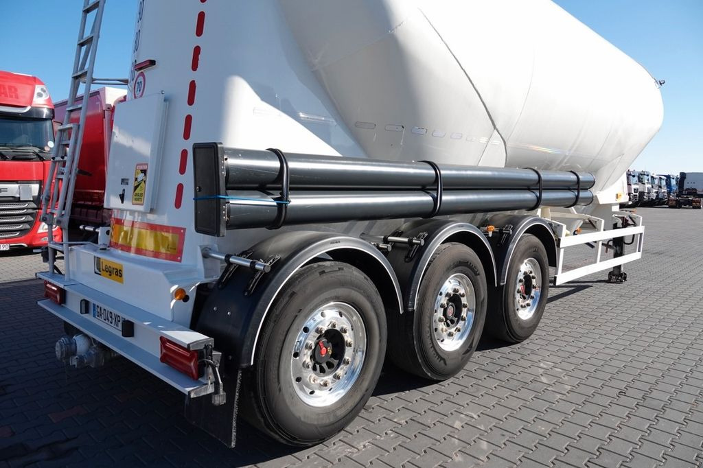 Legras CEMENTONACZEPA / 3 KOMORY / 38 000 L / SILOS Legras CEMENTONACZEPA / 3 KOMORY / 38 000 L / SILOS - Silo cisterna: foto 5 Legras CEMENTONACZEPA / 3 KOMORY / 38 000 L / SILOS Legras CEMENTONACZEPA / 3 KOMORY / 38 000 L / SILOS - Silo cisterna: foto 5