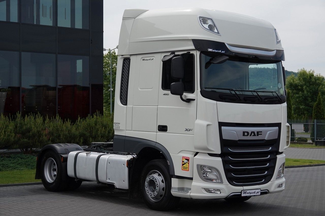 DAF XF 480 / SUPER SPACE CAB / 2021 ROK / PO KONTRAK - Vilkikas: foto 2 DAF XF 480 / SUPER SPACE CAB / 2021 ROK / PO KONTRAK - Vilkikas: foto 2