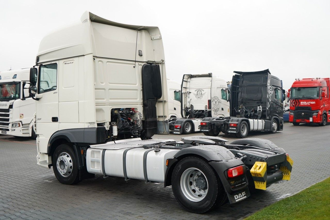 DAF XF 480 / SUPER SPACE CAB / 2021R - Vilkikas: foto 5 DAF XF 480 / SUPER SPACE CAB / 2021R - Vilkikas: foto 5
