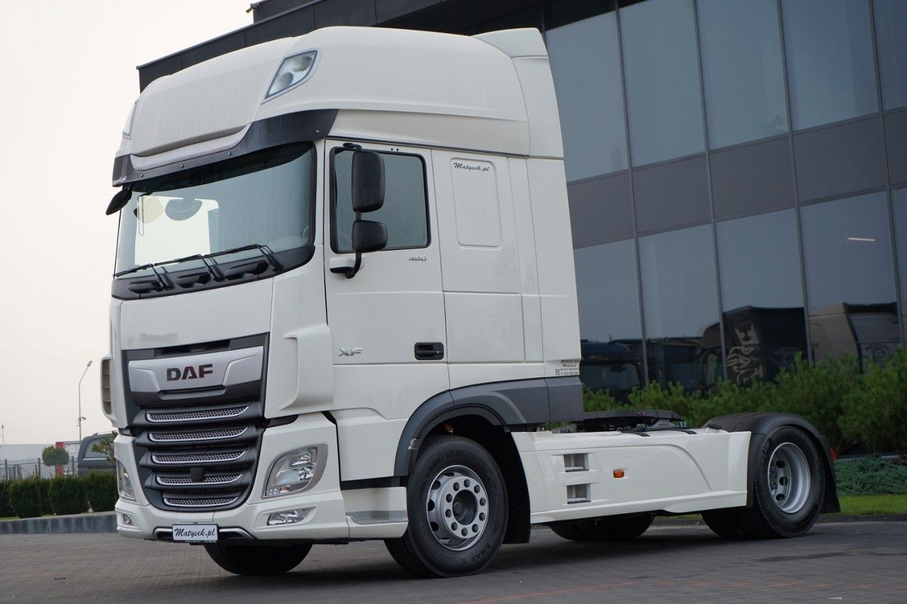 DAF XF 480 / SUPER SPACE CAB / OPONY 100% / 2021 ROK - Vilkikas: foto 3 DAF XF 480 / SUPER SPACE CAB / OPONY 100% / 2021 ROK - Vilkikas: foto 3
