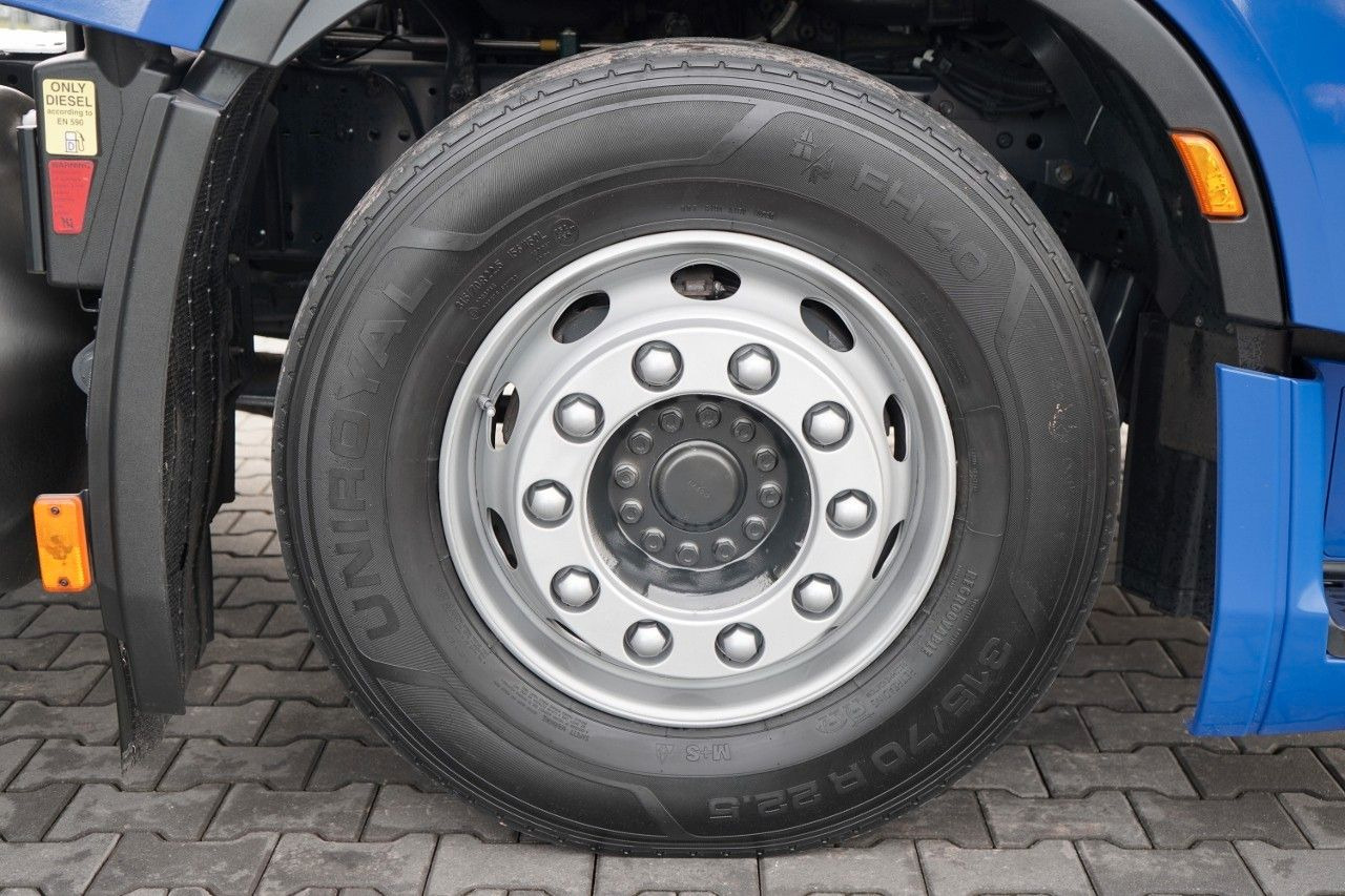 Vilkikas Iveco S-WAY / 460 / RETARDER / LNG /: foto 23 Vilkikas Iveco S-WAY / 460 / RETARDER / LNG /: foto 23