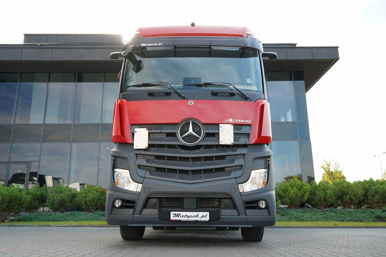 Mercedes-Benz ACTROS 1845 / MP5 / BIG SPACE / PO KONTRAKCIE SE - Vilkikas: foto 2 Mercedes-Benz ACTROS 1845 / MP5 / BIG SPACE / PO KONTRAKCIE SE - Vilkikas: foto 2