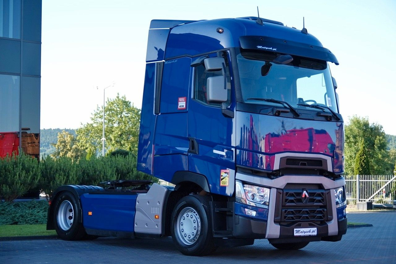 Renault T 520 / 13 L / RETARDER / I-PARK COOL / SKÓRY / Renault T 520 / 13 L / RETARDER / I-PARK COOL / SKÓRY / - Vilkikas: foto 1 Renault T 520 / 13 L / RETARDER / I-PARK COOL / SKÓRY / Renault T 520 / 13 L / RETARDER / I-PARK COOL / SKÓRY / - Vilkikas: foto 1