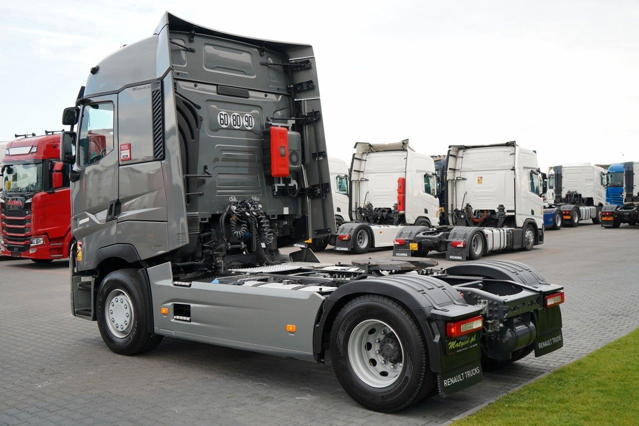 Renault T480 / 13 L / RETARDER / I-PARK COOL / OPONY Renault T480 / 13 L / RETARDER / I-PARK COOL / OPONY - Vilkikas: foto 4 Renault T480 / 13 L / RETARDER / I-PARK COOL / OPONY Renault T480 / 13 L / RETARDER / I-PARK COOL / OPONY - Vilkikas: foto 4