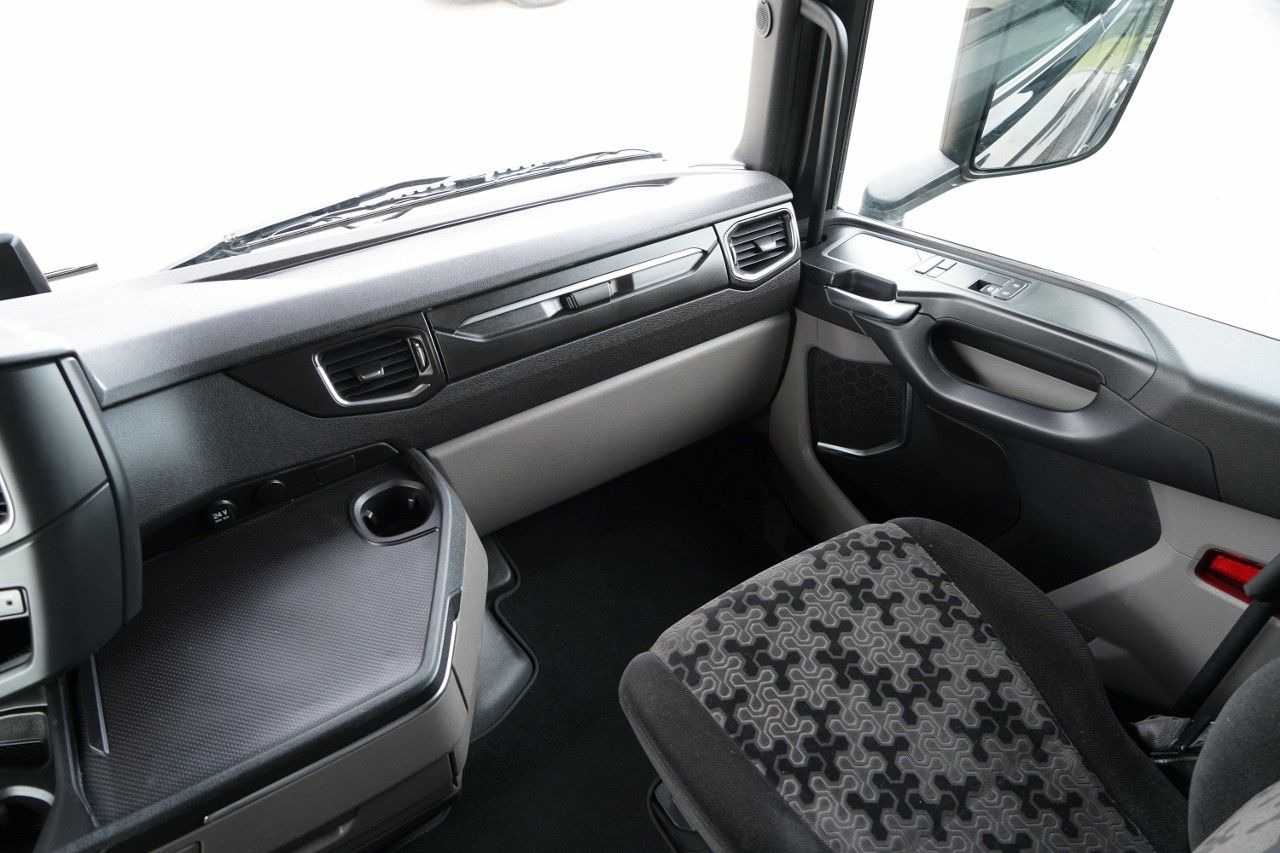 Vilkikas Scania S 500 / RETARDER / I-PARK COOL / FULL AIRMATIC: foto 32 Vilkikas Scania S 500 / RETARDER / I-PARK COOL / FULL AIRMATIC: foto 32