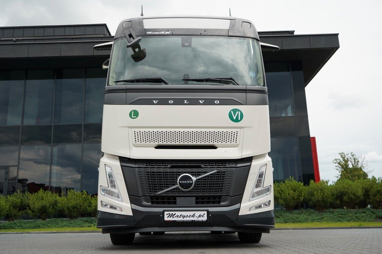 Volvo FH 500 AERO / 2025 ROK / I-SAVE / XXL / 50 TYS. - Vilkikas: foto 2 Volvo FH 500 AERO / 2025 ROK / I-SAVE / XXL / 50 TYS. - Vilkikas: foto 2
