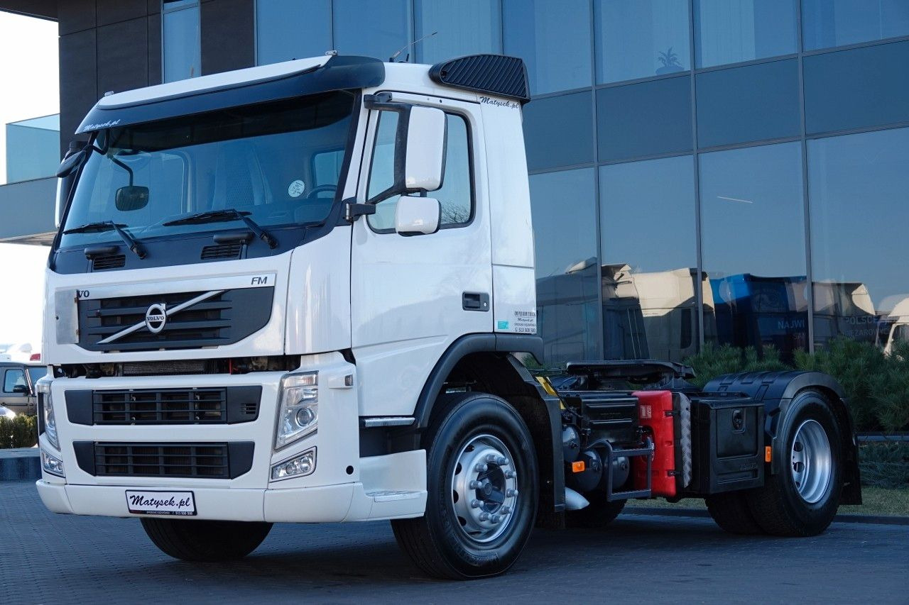 Volvo FM 380 / PEŁNY ADR / DZIENNA NISKA KABINA / EURO - Vilkikas: foto 1 Volvo FM 380 / PEŁNY ADR / DZIENNA NISKA KABINA / EURO - Vilkikas: foto 1