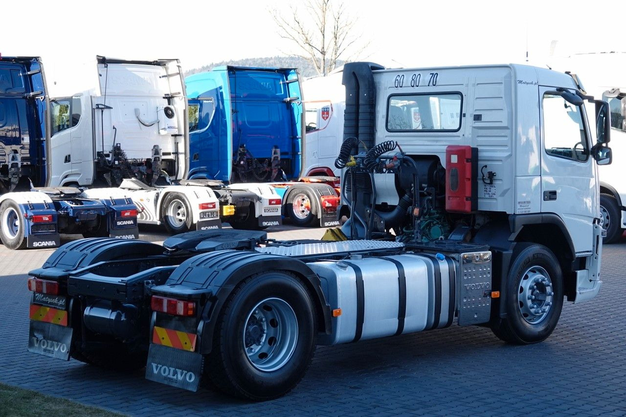 Volvo FM 380 / PEŁNY ADR / DZIENNA NISKA KABINA / EURO - Vilkikas: foto 4 Volvo FM 380 / PEŁNY ADR / DZIENNA NISKA KABINA / EURO - Vilkikas: foto 4