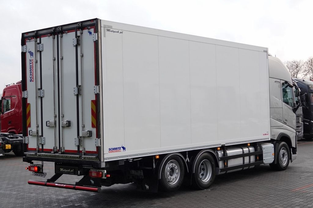Volvo FH 500 / XXL / 6x2 / CHŁODNIA SCHMITZ - 7,2 M / - Refrižeratorius sunkvežimis: foto 4 Volvo FH 500 / XXL / 6x2 / CHŁODNIA SCHMITZ - 7,2 M / - Refrižeratorius sunkvežimis: foto 4