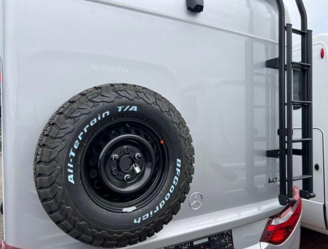 HYMER / ERIBA MLT 570 Cross Over - Pusiau integruotas kemperis: foto 5 HYMER / ERIBA MLT 570 Cross Over - Pusiau integruotas kemperis: foto 5