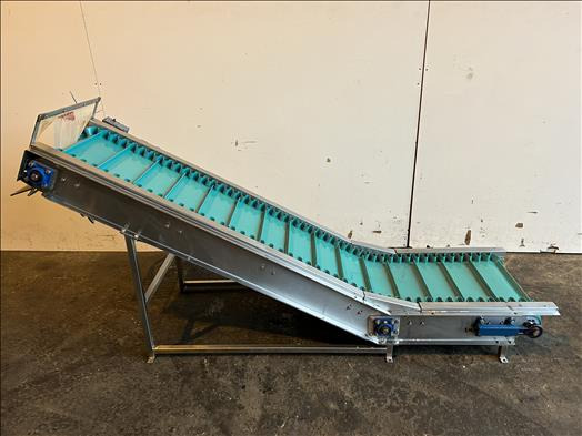 NNP Flighted elevator conveyor - Konvejeris: foto 1 NNP Flighted elevator conveyor - Konvejeris: foto 1