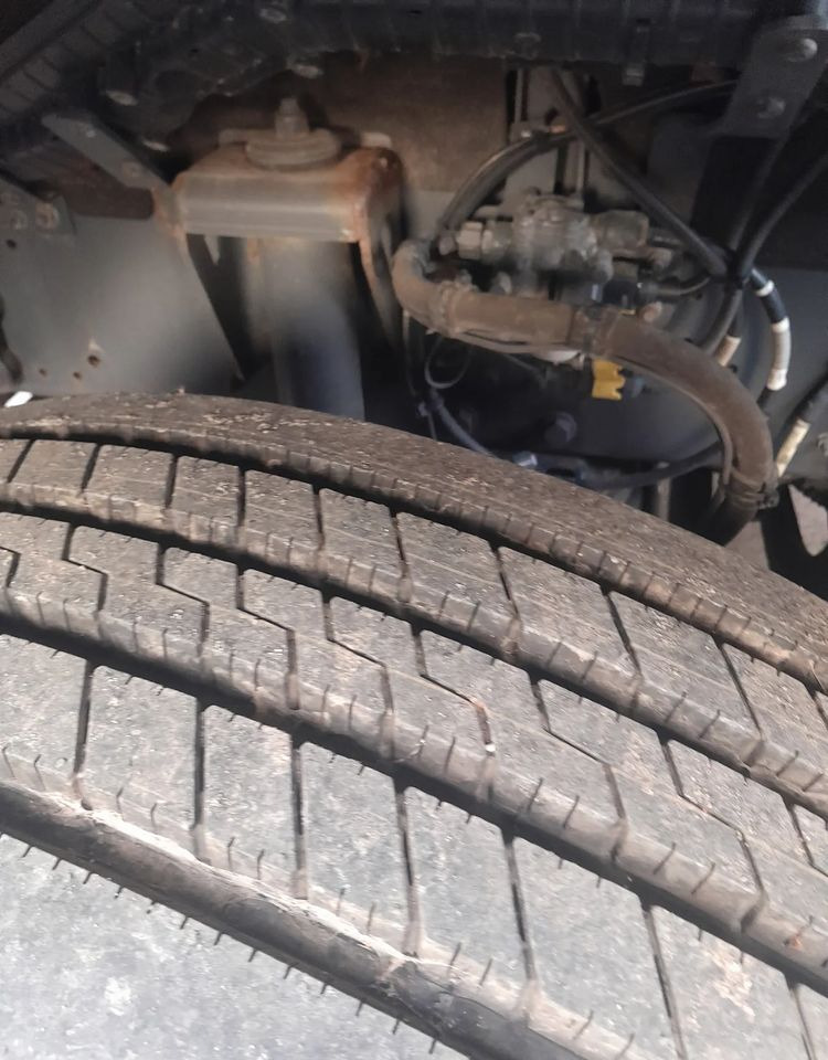 DAF XF 106 450 / BDF RETARDER - Važiuoklės sunkvežimis: foto 2 DAF XF 106 450 / BDF RETARDER - Važiuoklės sunkvežimis: foto 2