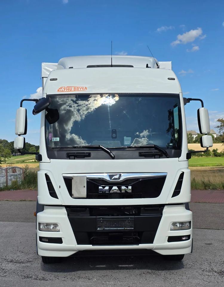 MAN TGM 18.290 / 18.250 /E6 / 22 PALETY / AUTOMAT / ZSUWANY DACH ORAZ BOKI / 9700 ŁADOWNOŚĆ / SERWISOWANY / NISKI PRZEBIEG / WINDA / FIRANKA / 11.2018 / 460 TYŚ PRZEBIEG / PIERWSZY WŁAŚCICIEL/ - Tentinis sunkvežimis: foto 3 MAN TGM 18.290 / 18.250 /E6 / 22 PALETY / AUTOMAT / ZSUWANY DACH ORAZ BOKI / 9700 ŁADOWNOŚĆ / SERWISOWANY / NISKI PRZEBIEG / WINDA / FIRANKA / 11.2018 / 460 TYŚ PRZEBIEG / PIERWSZY WŁAŚCICIEL/ - Tentinis sunkvežimis: foto 3