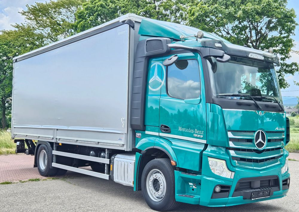 Mercedes-Benz ACTROS 1833 / BURTO-FIRANKA / WINDA / 18 PALET / 8600 ŁADOWNOŚĆ / AUTOMAT / DUŻY SILNIK / 10.2019 ROK / SYPIALKA / LEDY / KAMERY / VIRTUAL COCPIT/ JAK NOWY - Tentinis sunkvežimis: foto 2 Mercedes-Benz ACTROS 1833 / BURTO-FIRANKA / WINDA / 18 PALET / 8600 ŁADOWNOŚĆ / AUTOMAT / DUŻY SILNIK / 10.2019 ROK / SYPIALKA / LEDY / KAMERY / VIRTUAL COCPIT/ JAK NOWY - Tentinis sunkvežimis: foto 2