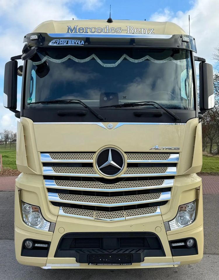 Mercedes-Benz ACTROS 1846 / FIRANKA / WINDA / 18 EUROPALET / AUTOMAT / Z NIEMIEC / 2019 / PRZEBIEG 370 TYŚ KM - Tentinis sunkvežimis: foto 3 Mercedes-Benz ACTROS 1846 / FIRANKA / WINDA / 18 EUROPALET / AUTOMAT / Z NIEMIEC / 2019 / PRZEBIEG 370 TYŚ KM - Tentinis sunkvežimis: foto 3