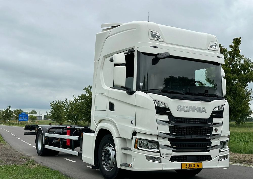 Scania G450 / G410 / BDF / RAMA / E6 / CAŁA NA PODUSZKACH / ROZSTAW OSI 5.5M / LAWETA / DO ŻYWCA / DO BYDŁA / SKÓRY / DO ZABUDOWY / SPROWADZONA - Važiuoklės sunkvežimis: foto 2 Scania G450 / G410 / BDF / RAMA / E6 / CAŁA NA PODUSZKACH / ROZSTAW OSI 5.5M / LAWETA / DO ŻYWCA / DO BYDŁA / SKÓRY / DO ZABUDOWY / SPROWADZONA - Važiuoklės sunkvežimis: foto 2