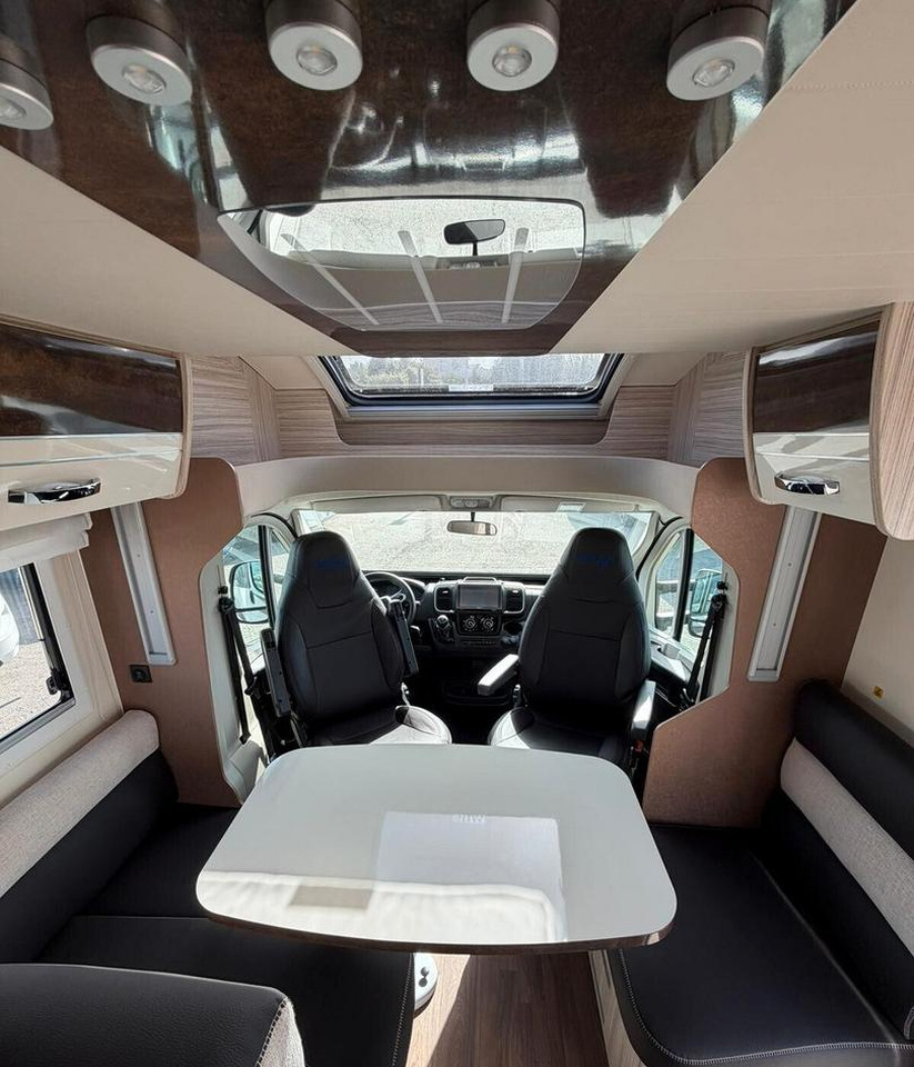 Elnagh T-LOFT 529 - Pusiau integruotas kemperis: foto 5 Elnagh T-LOFT 529 - Pusiau integruotas kemperis: foto 5