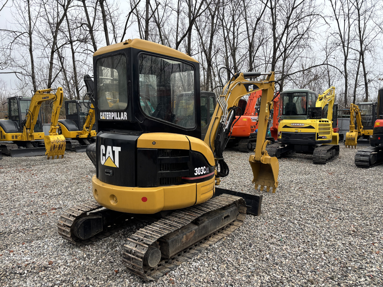 CAT 303 CR Caterpillar 303CCR imported excavator - Mini ekskavatorius: foto 4 CAT 303 CR Caterpillar 303CCR imported excavator - Mini ekskavatorius: foto 4