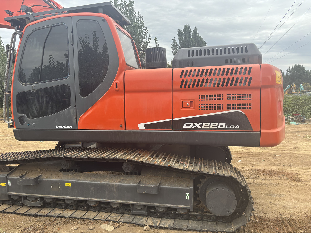 Doosan DX 225 Korea imports doosan DX225 - Vikšrinis ekskavatorius: foto 2 Doosan DX 225 Korea imports doosan DX225 - Vikšrinis ekskavatorius: foto 2