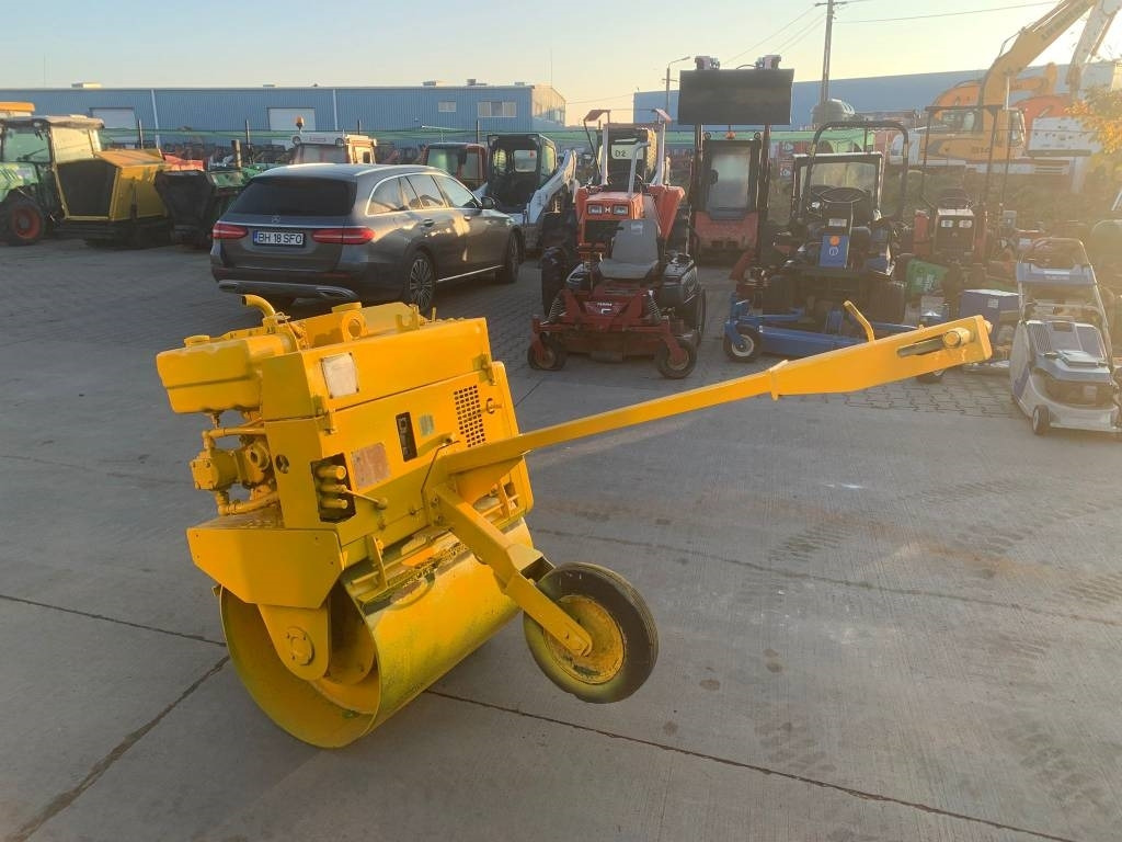 Benford MBR 71L - Kompaktorius: foto 3 Benford MBR 71L - Kompaktorius: foto 3