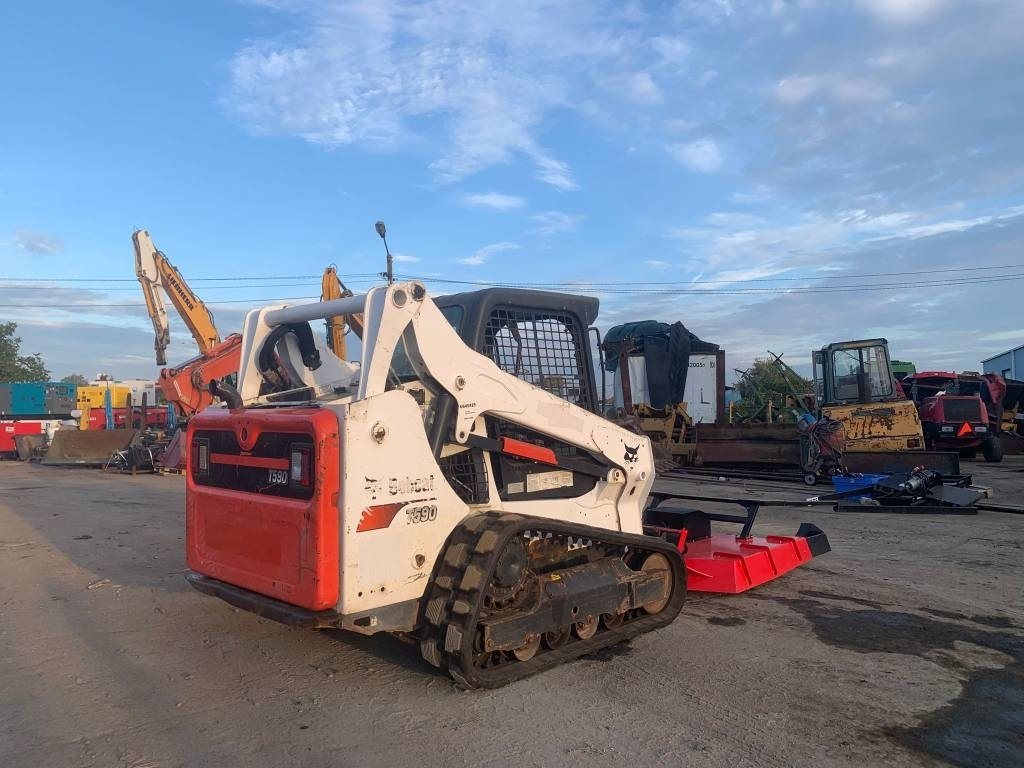 Bobcat T 590  - Mini krautuvas: foto 4 Bobcat T 590  - Mini krautuvas: foto 4