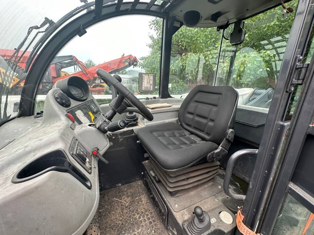 Teleskopinis krautuvas Bobcat TL 470 FOR PARTS OR COMPLETE: foto 9