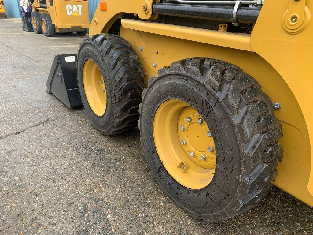 Mini krautuvas CAT 216 B 3: foto 10