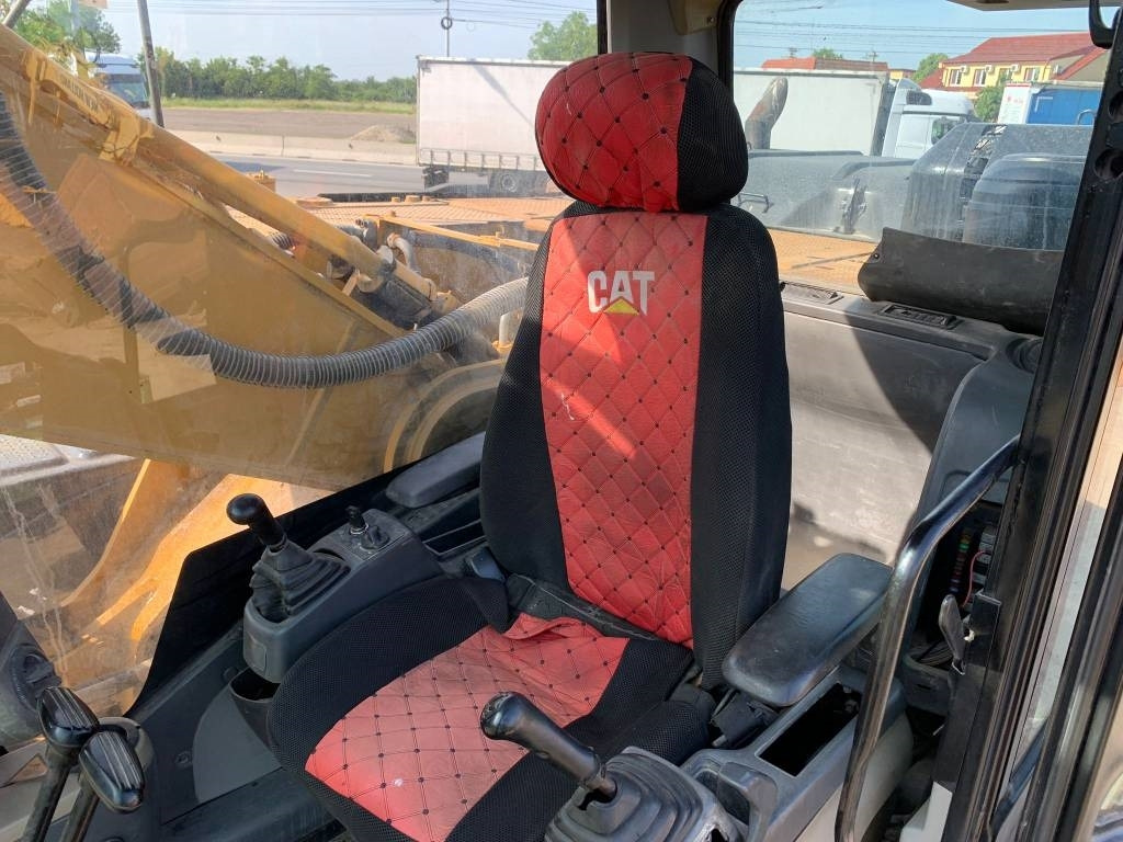 Vikšrinis ekskavatorius CAT 336D2: foto 14