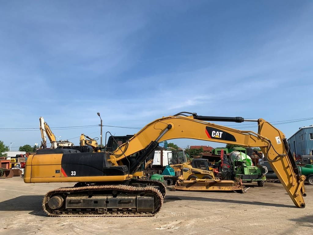 Vikšrinis ekskavatorius CAT 336D2: foto 9