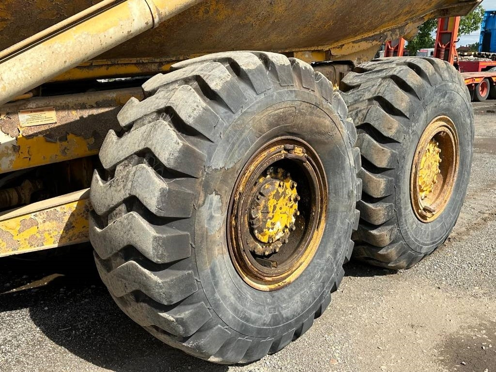 CAT D 300 E - Šarnyrinis savivartis: foto 4 CAT D 300 E - Šarnyrinis savivartis: foto 4