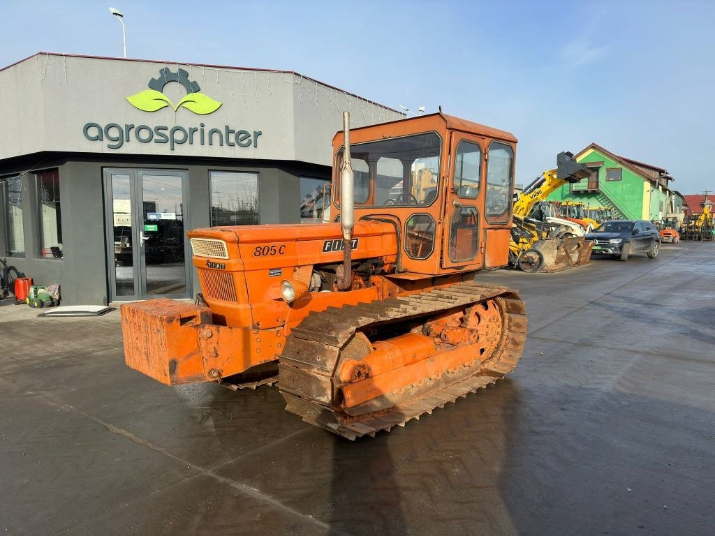 Fiat 805C  - Vikšrinis traktorius: foto 1 Fiat 805C  - Vikšrinis traktorius: foto 1