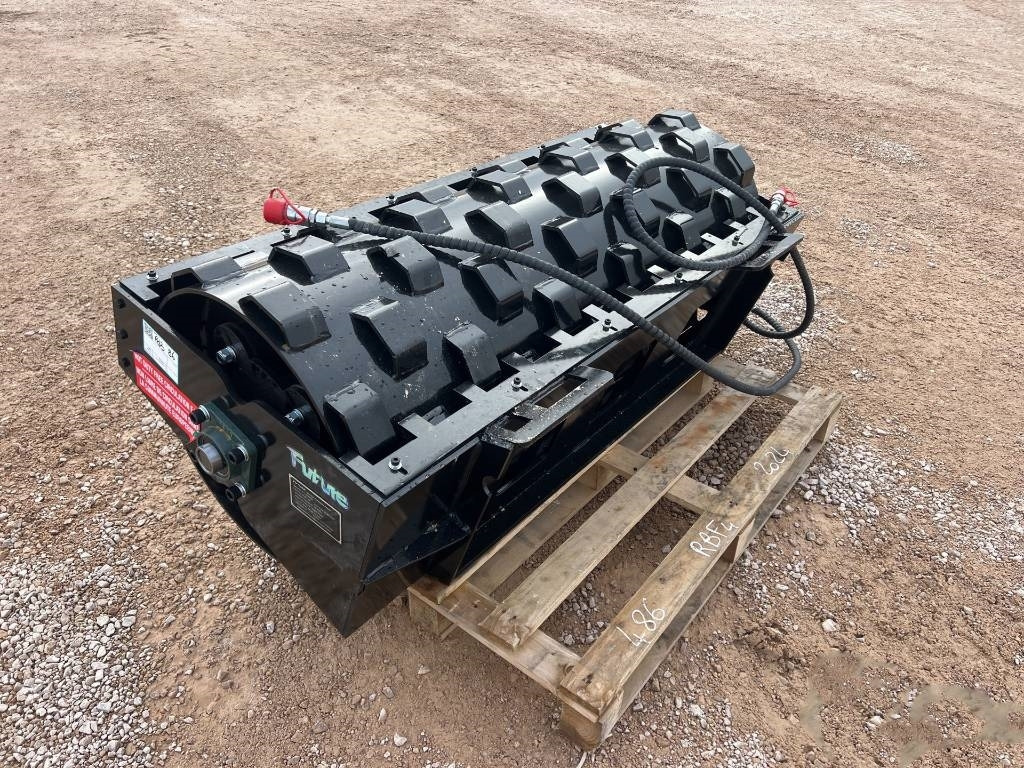 Future FT-CW59 Skid Steer Compactor Wheels - Volas: foto 3 Future FT-CW59 Skid Steer Compactor Wheels - Volas: foto 3