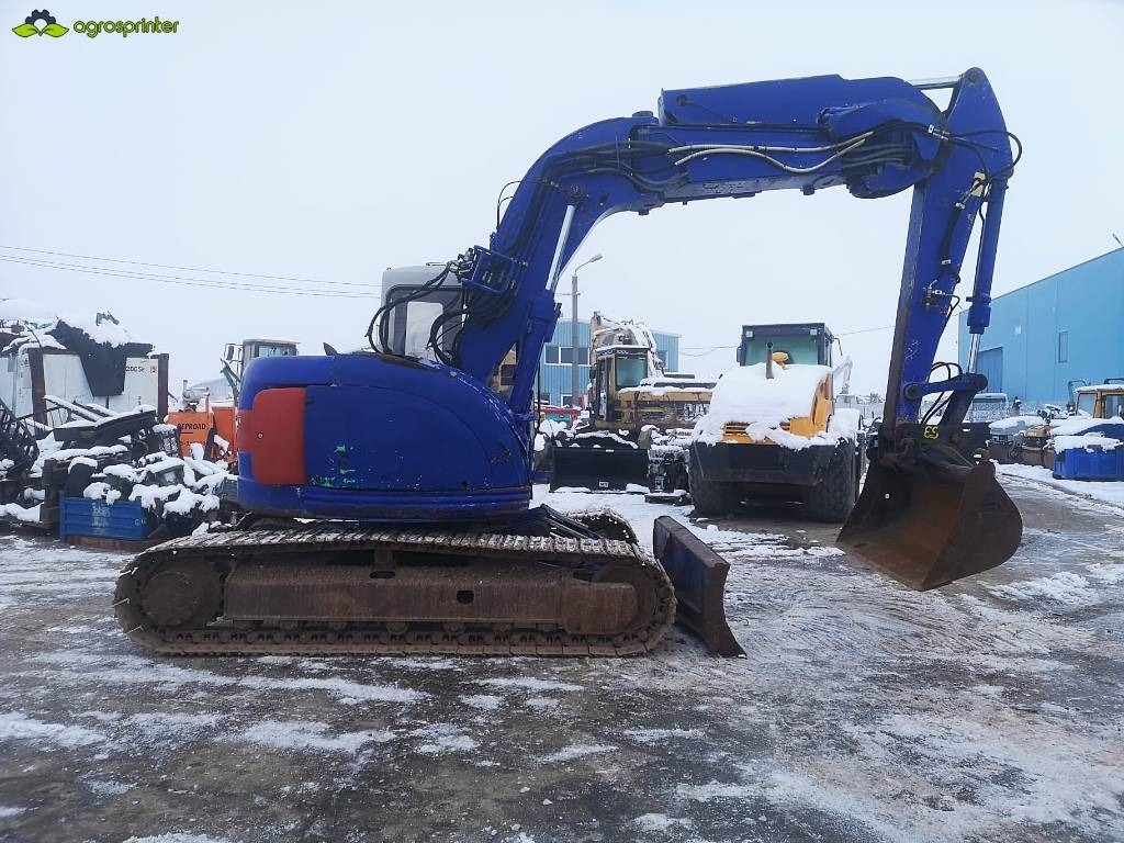 Hitachi EX 135 UR - Vikšrinis ekskavatorius: foto 3 Hitachi EX 135 UR - Vikšrinis ekskavatorius: foto 3