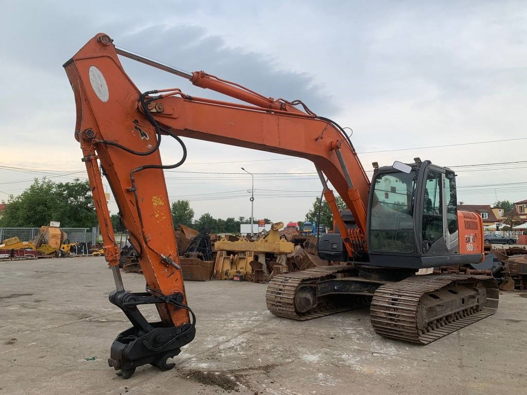 Hitachi ZX 180 LC-3 - Vikšrinis ekskavatorius: foto 1 Hitachi ZX 180 LC-3 - Vikšrinis ekskavatorius: foto 1