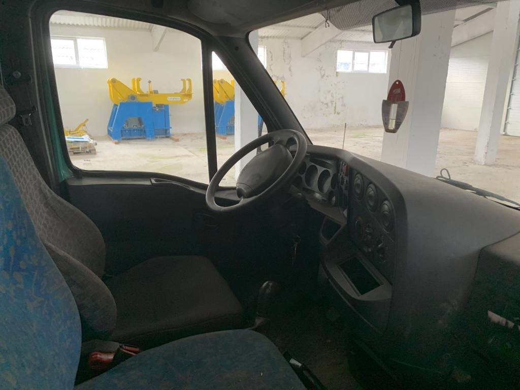 Iveco 3551  lizingą Iveco 3551: foto 8 Iveco 3551  lizingą Iveco 3551: foto 8