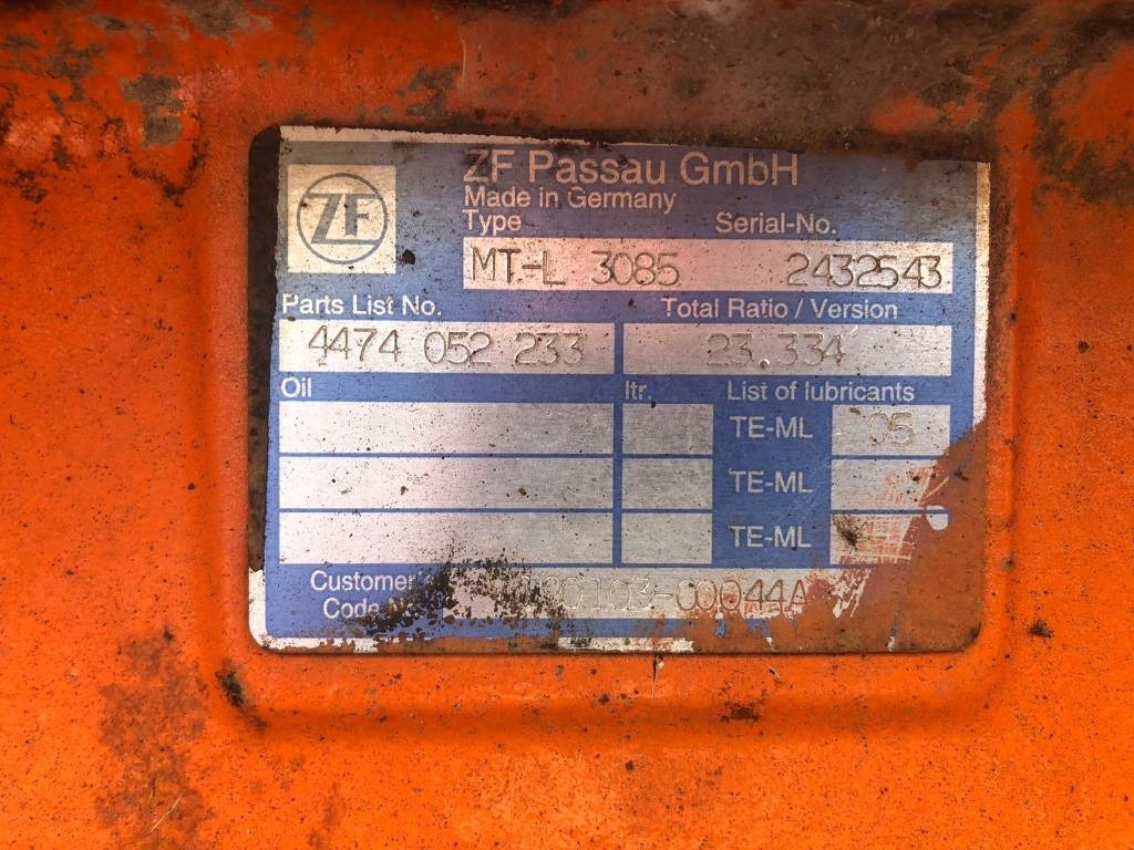 JCB 3 CX PARTS - Ašis ir dalys - Statybinė technika: foto 3 JCB 3 CX PARTS - Ašis ir dalys - Statybinė technika: foto 3