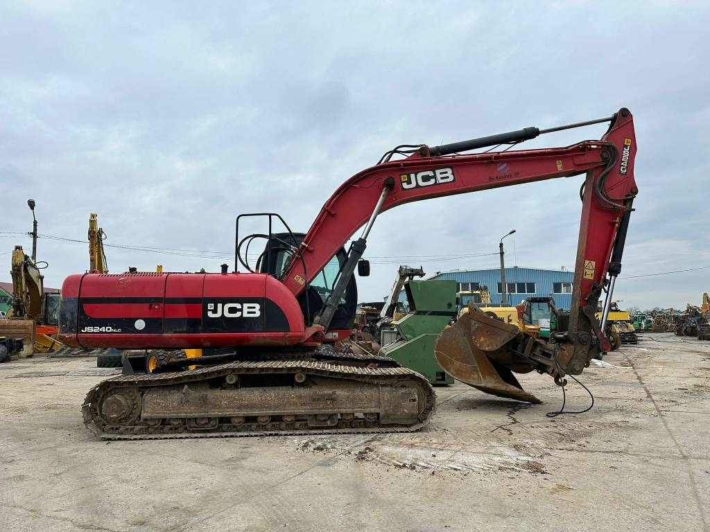 JCB JS 240 N LC - Vikšrinis ekskavatorius: foto 3 JCB JS 240 N LC - Vikšrinis ekskavatorius: foto 3
