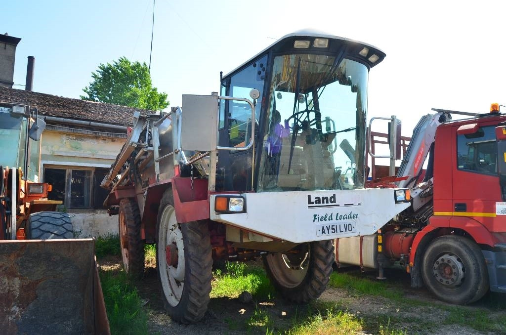 John Deere Landquip - Savaeigis purkštuvas: foto 2 John Deere Landquip - Savaeigis purkštuvas: foto 2