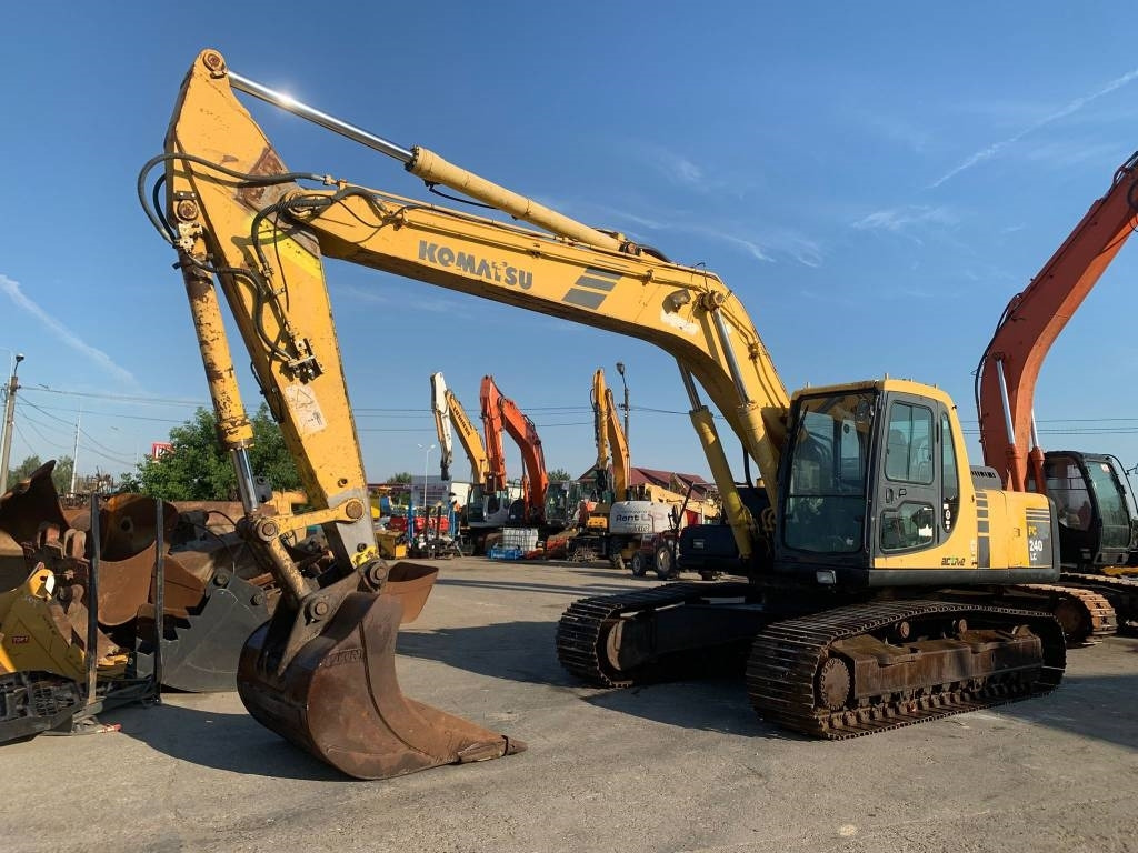 Komatsu PC 240 NLC-6K - Vikšrinis ekskavatorius: foto 1 Komatsu PC 240 NLC-6K - Vikšrinis ekskavatorius: foto 1