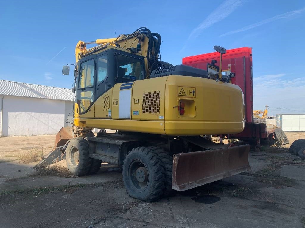 Komatsu PW180-E0+Engcon Rototilt - Ratinis ekskavatorius: foto 3 Komatsu PW180-E0+Engcon Rototilt - Ratinis ekskavatorius: foto 3