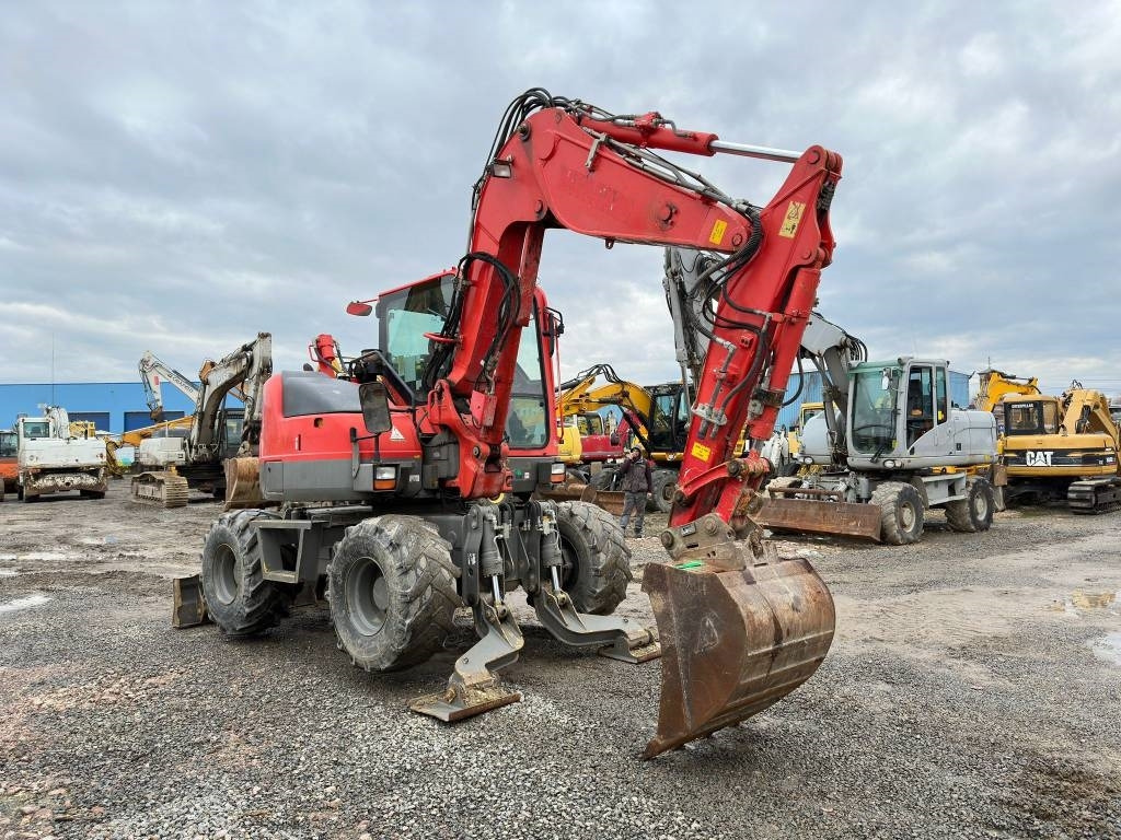 Komatsu PW98MR-8 - Ratinis ekskavatorius: foto 2 Komatsu PW98MR-8 - Ratinis ekskavatorius: foto 2
