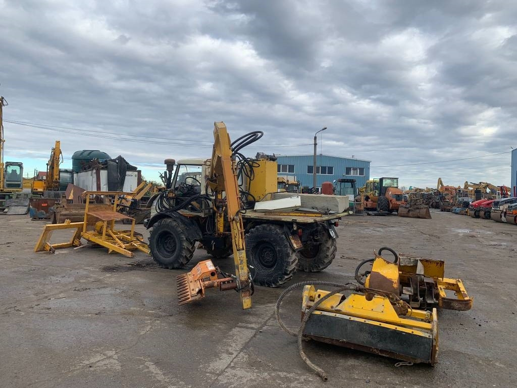 Mercedes-Benz 406A - Komunalinė/ Specializuota technika: foto 2 Mercedes-Benz 406A - Komunalinė/ Specializuota technika: foto 2