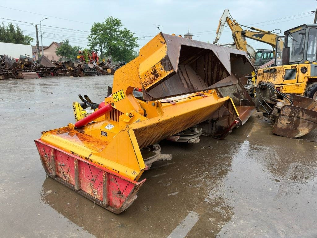 Miško traktorius Merlo MM 150 VR: foto 12