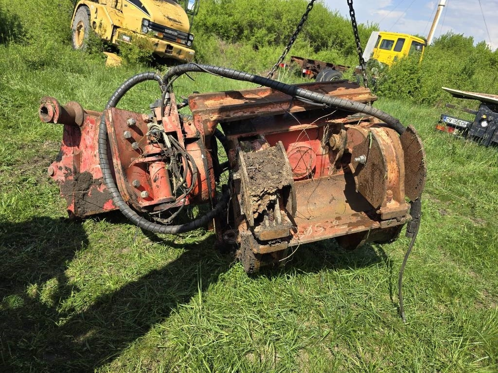 Movax SP60F PILE DRIVER - Polių kalimo mašina: foto 1 Movax SP60F PILE DRIVER - Polių kalimo mašina: foto 1