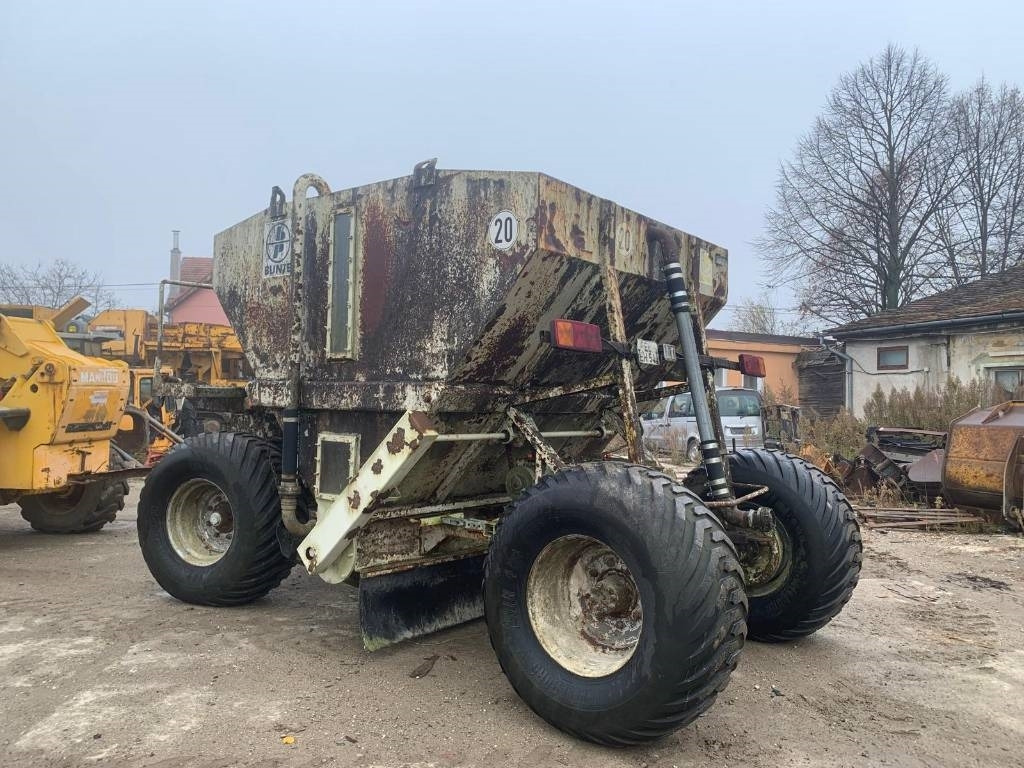 Bunte CB - Puspriekabė: foto 2 Bunte CB - Puspriekabė: foto 2